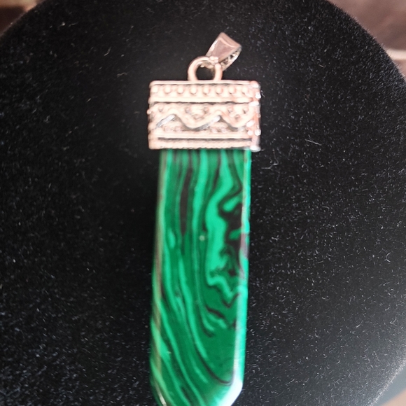 Malachite and Silver Pendant - Picture 3 of 5